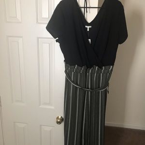 Maurices romper 1 piece sz 1 NWT